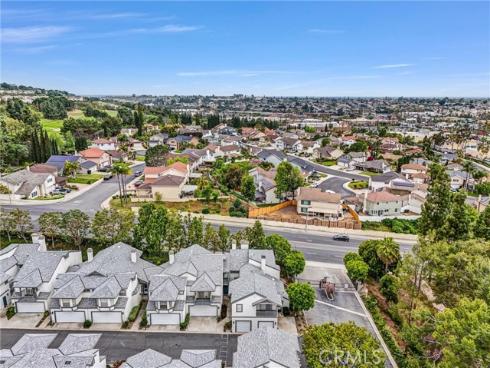 1309 S Country 2 Way, La Habra, CA