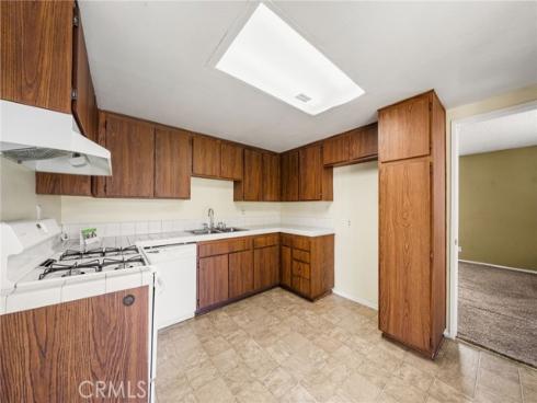 1196 Las Lomas D Drive, La Habra, CA