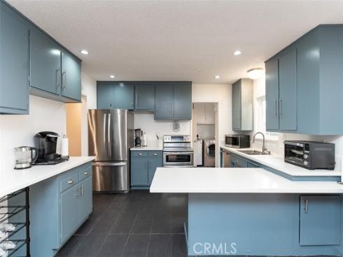 940 Tropicana Way, La Habra, CA