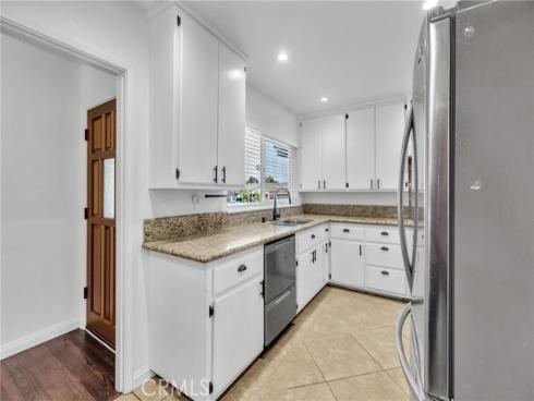 530 N Dexford Drive, La Habra, CA