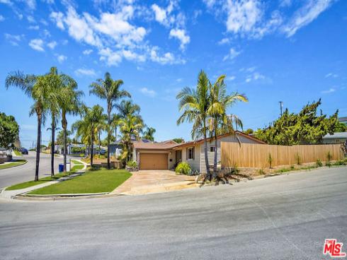 1300 Russell Street, La Habra, CA