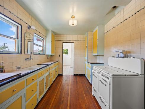 720 W La Habra   Boulevard, La Habra, CA