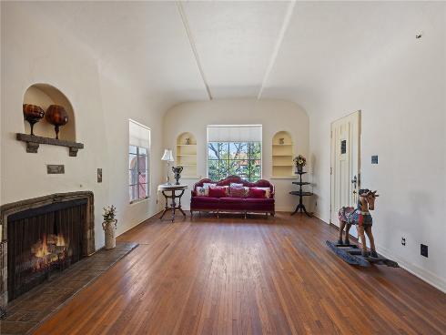 720 W La Habra   Boulevard, La Habra, CA