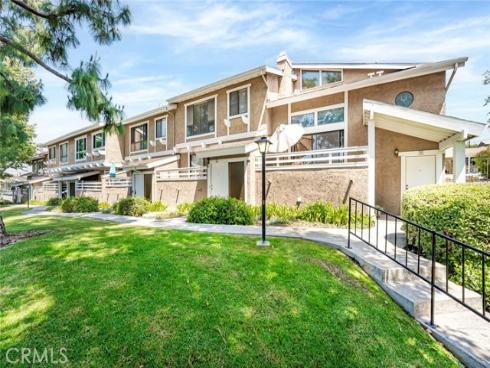 917 W Imperial 64 , La Habra, CA