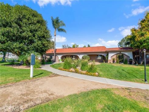 1001  W Lambert Rd #324  , La Habra, CA