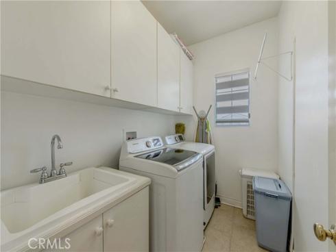 2101 S Sanders Ct , La Habra, CA