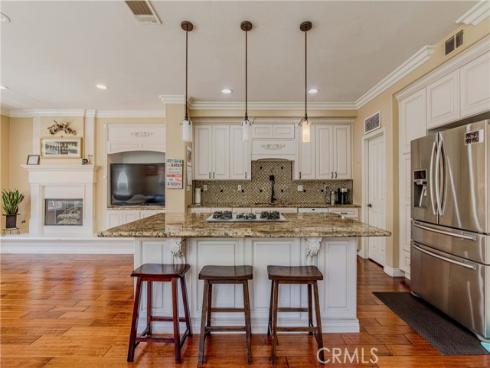 2101 S Sanders Ct , La Habra, CA