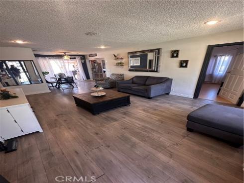 910 W Florence   Avenue, La Habra, CA