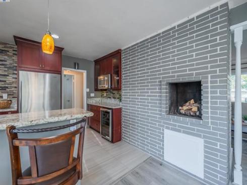 1651 W El Portal Dr , La Habra, CA