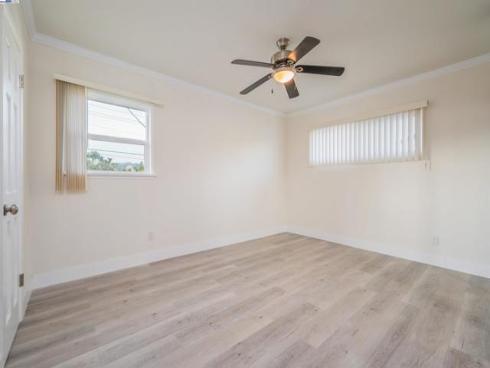 1651 W El Portal Dr , La Habra, CA