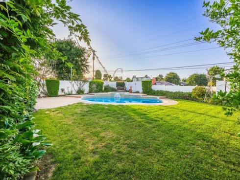 1651 W El Portal Dr , La Habra, CA