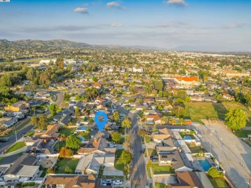 1651 W El Portal Dr , La Habra, CA