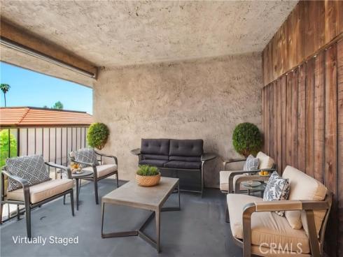 901 Citrus 17B Drive, La Habra, CA