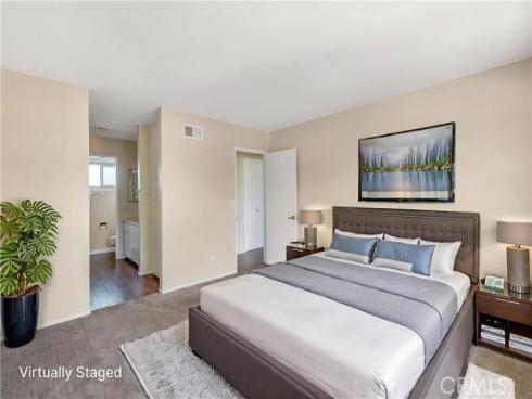 901 Citrus 17B Drive, La Habra, CA