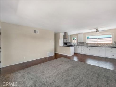 901 Citrus 17B Drive, La Habra, CA