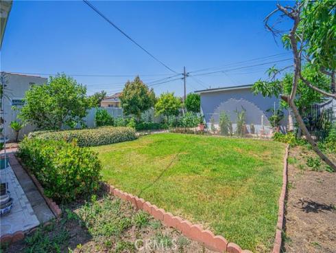 521 W. Erna Avenue, La Habra, CA