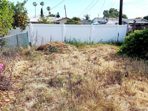 902 E Greenwood Ave , La Habra, CA