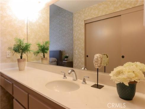 949 W Imperial 14 C Boulevard, La Habra, CA