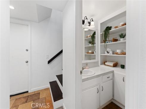 1675 W Lambert G Road, La Habra, CA