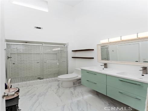 1675 W Lambert G Road, La Habra, CA