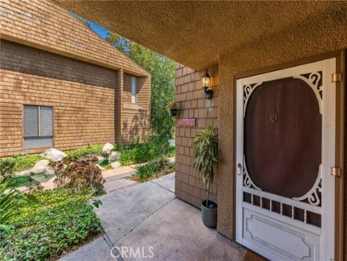 1675 W Lambert G Road, La Habra, CA