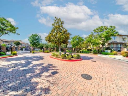 1330 W Marigold Avenue, La Habra, CA