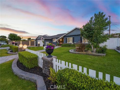 210 View Drive, La Habra, CA