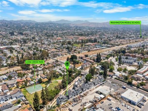 543 S Walnut 11 Street, La Habra, CA