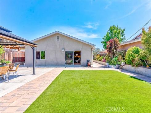 335 E Francis Avenue, La Habra, CA