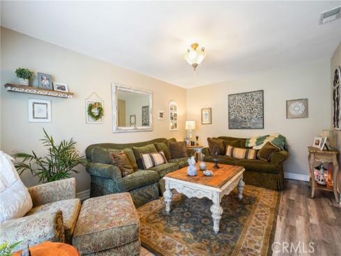 650 E Parkwood Avenue, La Habra, CA