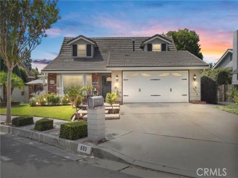 650 E Parkwood Avenue, La Habra, CA