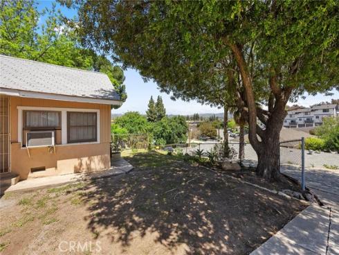 414 W Olive   Avenue, La Habra, CA