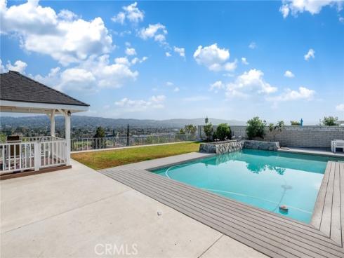 761 W Country Hills   Drive, La Habra, CA