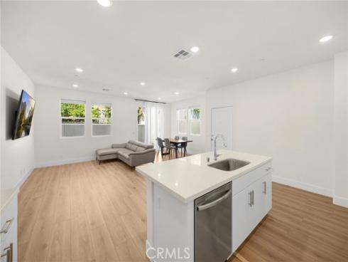 300 Vista Drive 94 , La Habra, CA