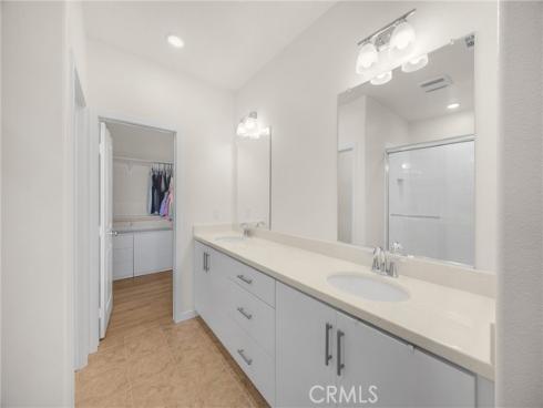 300 Vista Drive 94 , La Habra, CA