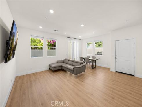 300 Vista Drive 94 , La Habra, CA