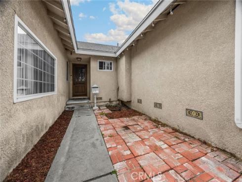 220 Gwynwood , La Habra, CA