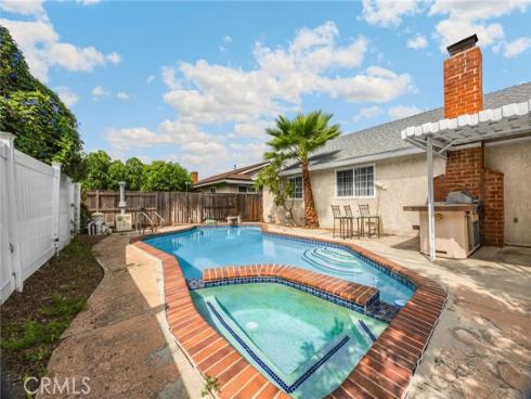 220 Gwynwood , La Habra, CA