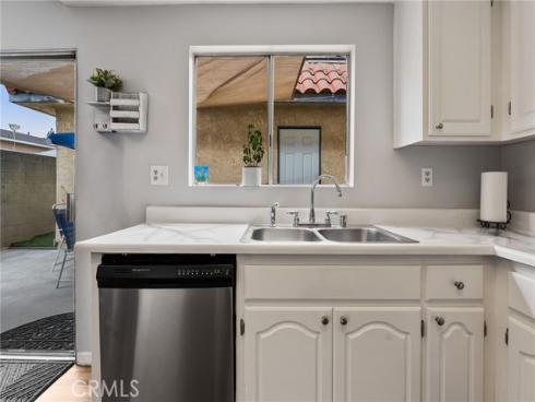 405 W Mountain View Apt 10  , La Habra, CA