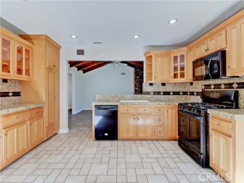 2430  Grayville  , La Habra, CA