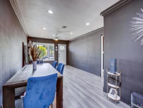 501  Willow   Street, La Habra, CA