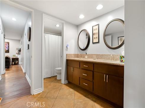 985 S Idaho  61 , La Habra, CA