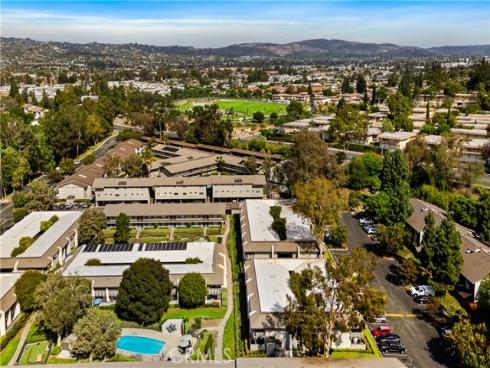 985 S Idaho  61 , La Habra, CA