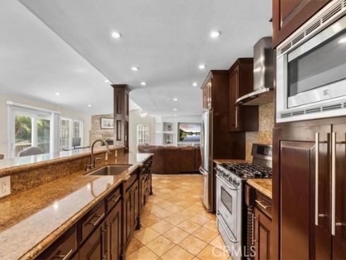 1200  Maple Tree   Court, La Habra, CA