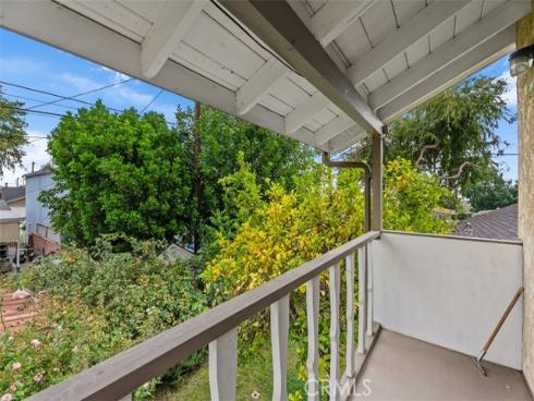 1000  Dolores  , La Habra, CA