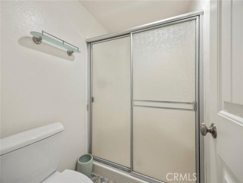 1052 S Idaho  19 , La Habra, CA