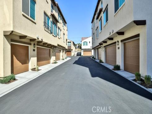 287  Vista  69  Drive, La Habra, CA