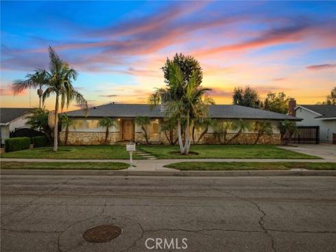 1020  La Serna  , La Habra, CA