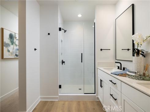 322 E William   Way, La Habra, CA