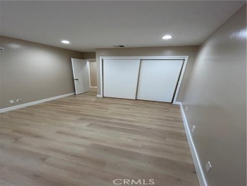 965 S Idaho  4 , La Habra, CA